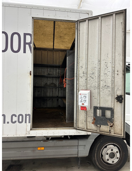 Mercedes-Benz Atego 1018 - Box truck: picture 4 Mercedes-Benz Atego 1018 - Box truck: picture 4