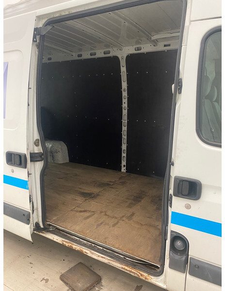 Opel Movano - Panel van: picture 5 Opel Movano - Panel van: picture 5