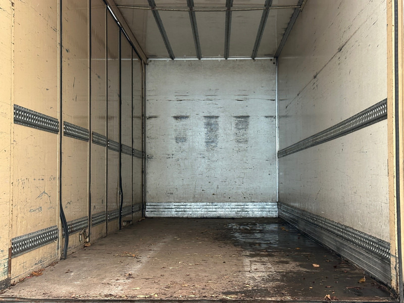 Renault Midlum 270 - Box truck: picture 5 Renault Midlum 270 - Box truck: picture 5