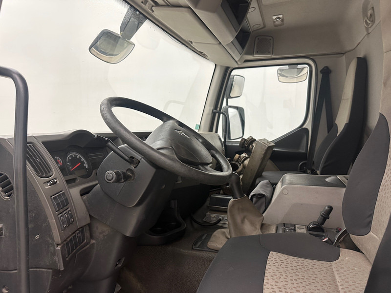 Tank truck Renault Premium 270 DXi: picture 7