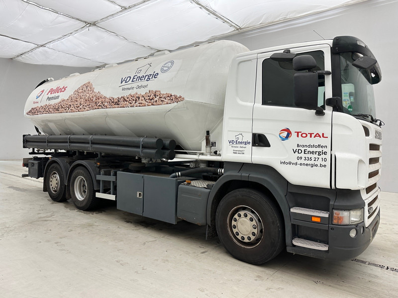 Scania R420 - 6x2 - Tank truck: picture 3 Scania R420 - 6x2 - Tank truck: picture 3