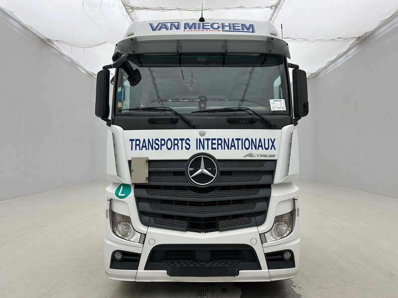 Mercedes-Benz Actros 1842 - Tractor unit: picture 2 Mercedes-Benz Actros 1842 - Tractor unit: picture 2