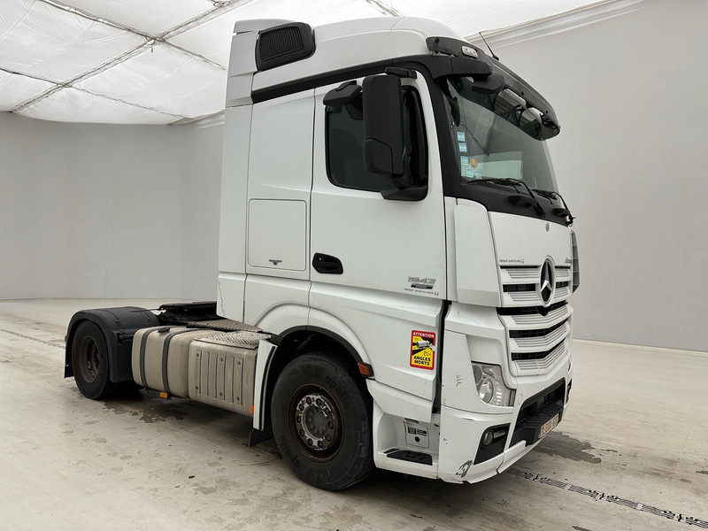 Mercedes-Benz Actros 1942 - Tractor unit: picture 3 Mercedes-Benz Actros 1942 - Tractor unit: picture 3