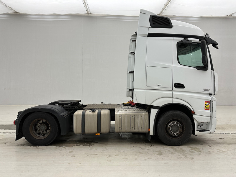 Mercedes-Benz Actros 1942 - Tractor unit: picture 4 Mercedes-Benz Actros 1942 - Tractor unit: picture 4