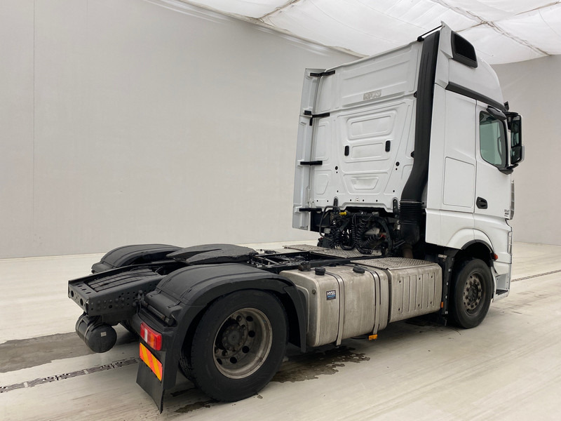Mercedes-Benz Actros 1942 - Tractor unit: picture 4 Mercedes-Benz Actros 1942 - Tractor unit: picture 4