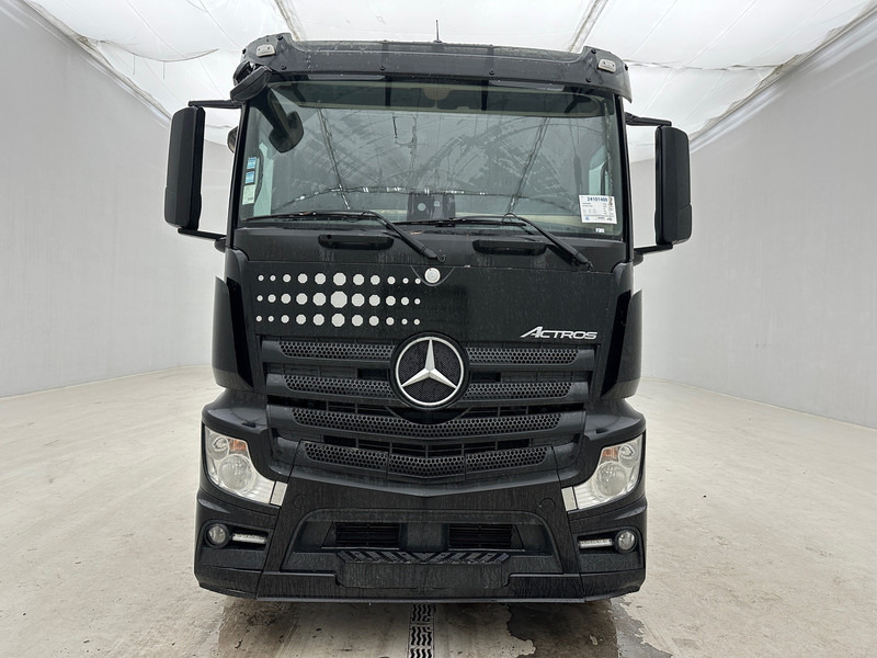 Mercedes-Benz Actros 1945 - Tractor unit: picture 2 Mercedes-Benz Actros 1945 - Tractor unit: picture 2