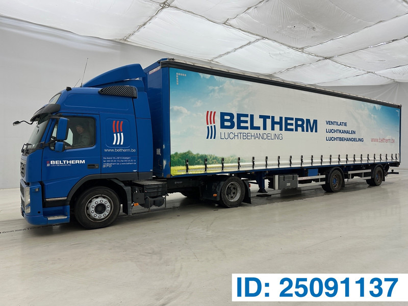 Volvo FM 370 + Renders Tautliner X-steering - Tractor unit: picture 1 Volvo FM 370 + Renders Tautliner X-steering - Tractor unit: picture 1