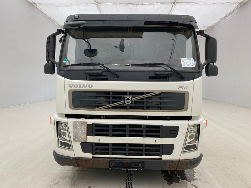 Volvo FM 300 - Dropside/ Flatbed truck, Crane truck: picture 2 Volvo FM 300 - Dropside/ Flatbed truck, Crane truck: picture 2