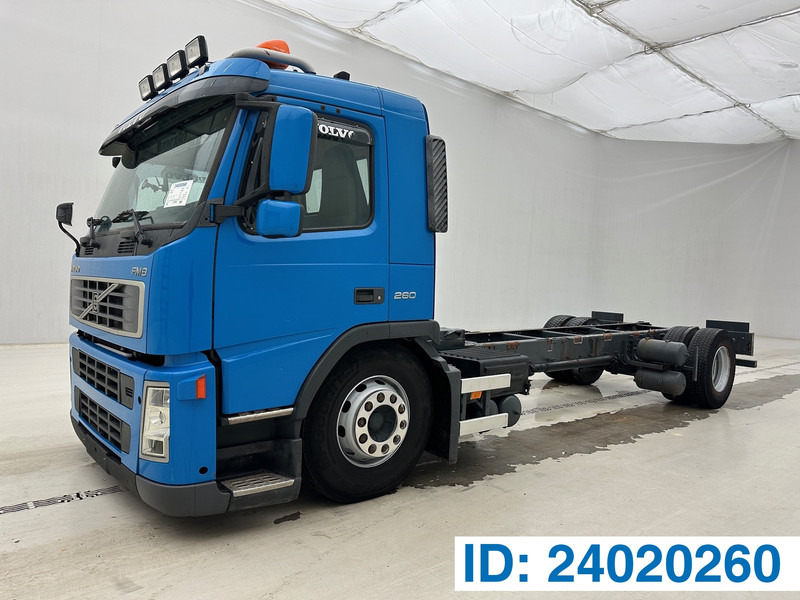 Volvo FM9.260 - Cab chassis truck: picture 1 Volvo FM9.260 - Cab chassis truck: picture 1