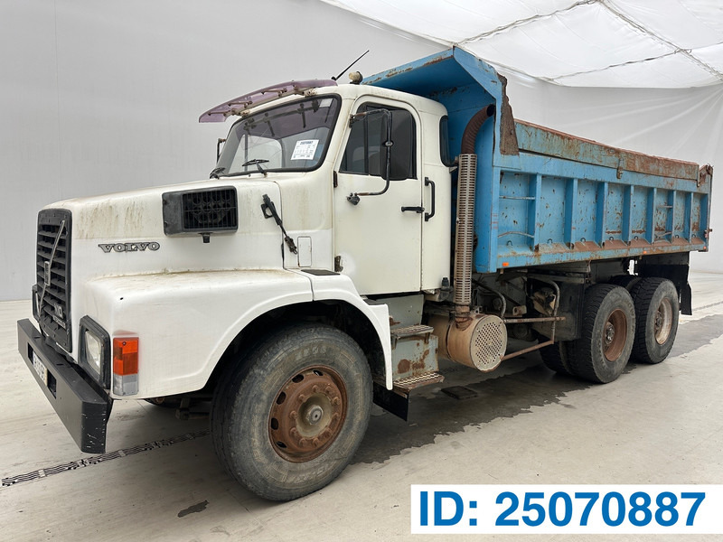 Volvo N10.320 - 6x4 - Tipper: picture 1 Volvo N10.320 - 6x4 - Tipper: picture 1