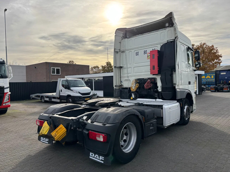 DAF XF 460 Spacecab Euro 6 - Tractor unit: picture 4 DAF XF 460 Spacecab Euro 6 - Tractor unit: picture 4
