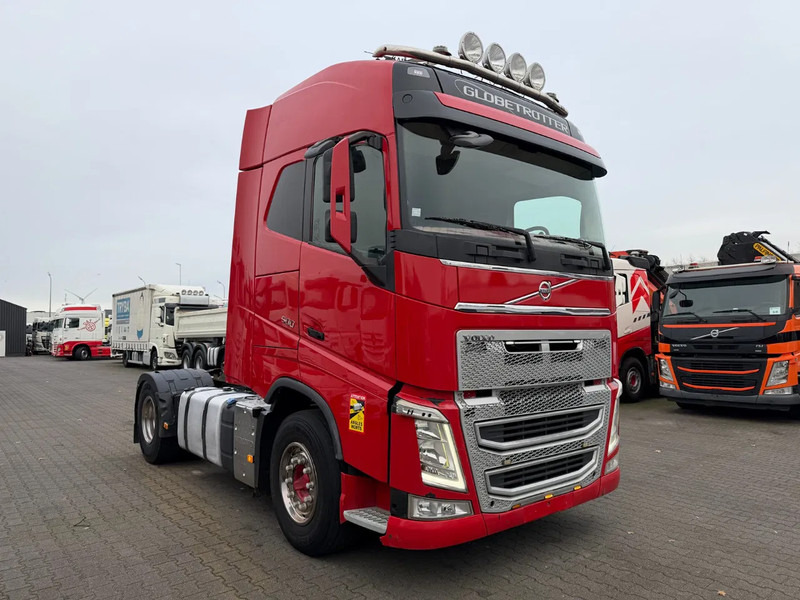 Volvo FH 500 Globetrotter Euro 6 - Tractor unit: picture 2 Volvo FH 500 Globetrotter Euro 6 - Tractor unit: picture 2