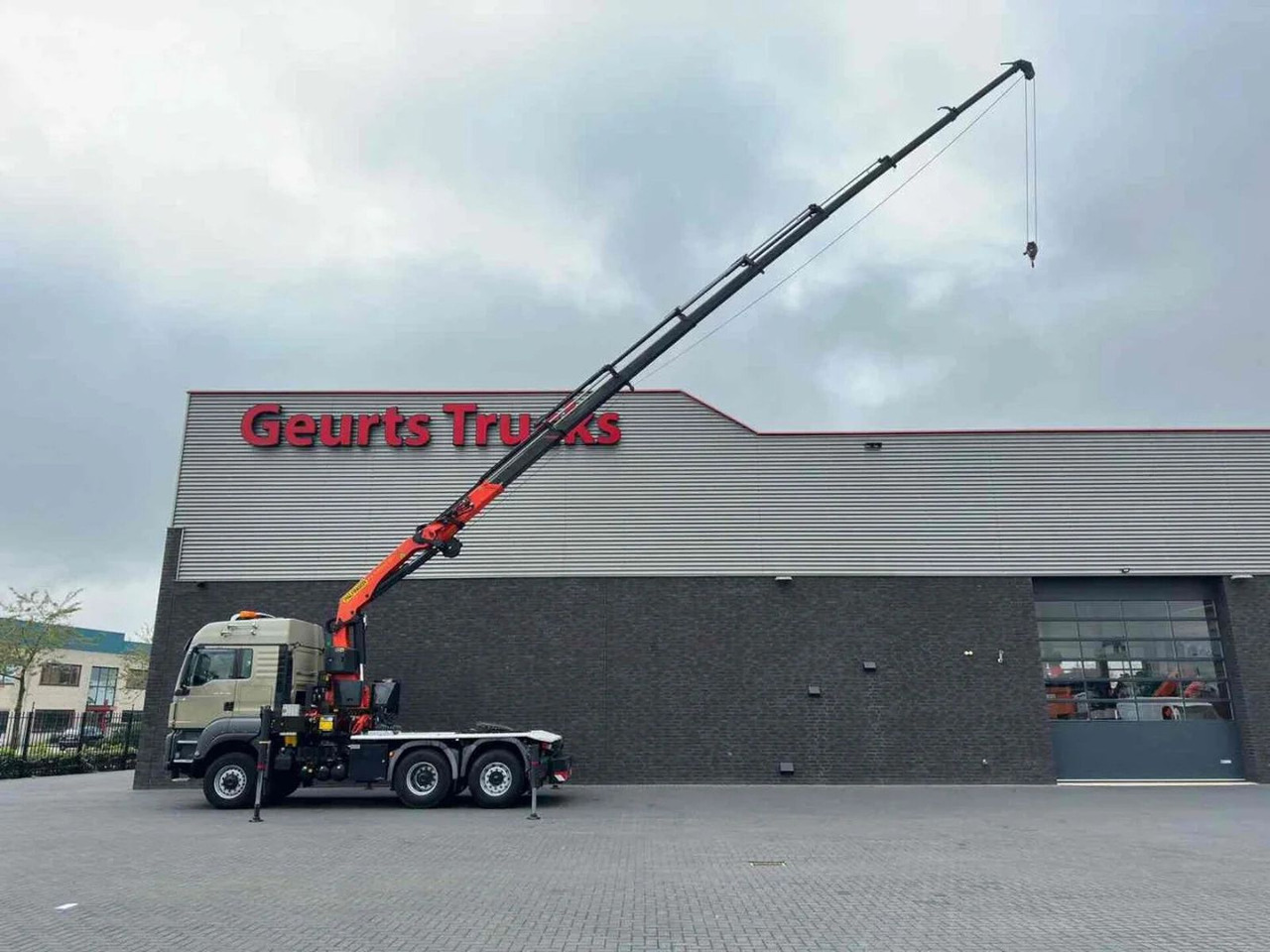 MAN TGS 28.480 6X4-4 BL + PALFINGER PK 34002-SH G PO - Crane truck: picture 5 MAN TGS 28.480 6X4-4 BL + PALFINGER PK 34002-SH G PO - Crane truck: picture 5