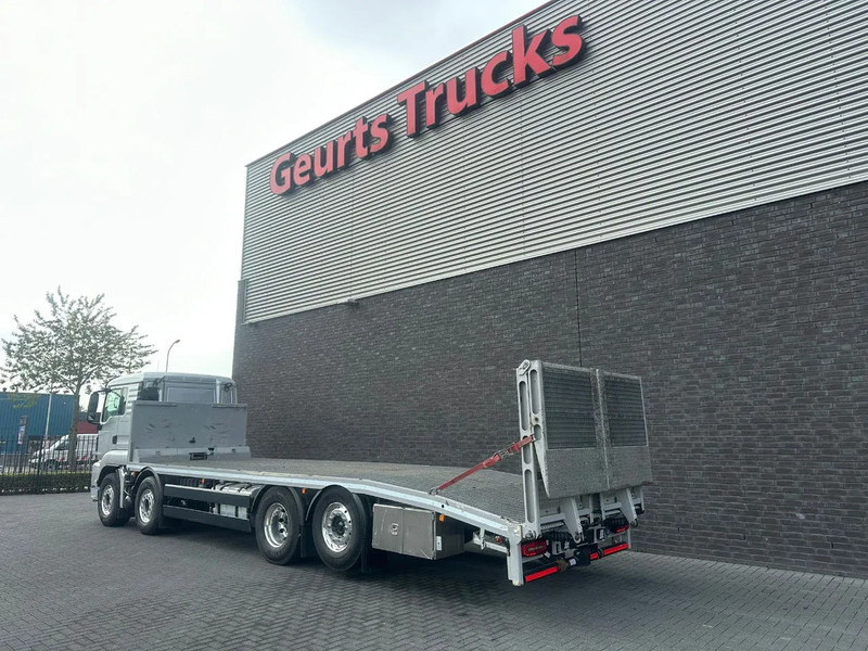 MAN TGS 35.470 8X2 OPRIJWAGEN/MACHINE TRANSPORTER/PLATEAU/N - Autotransporter truck: picture 3 MAN TGS 35.470 8X2 OPRIJWAGEN/MACHINE TRANSPORTER/PLATEAU/N - Autotransporter truck: picture 3