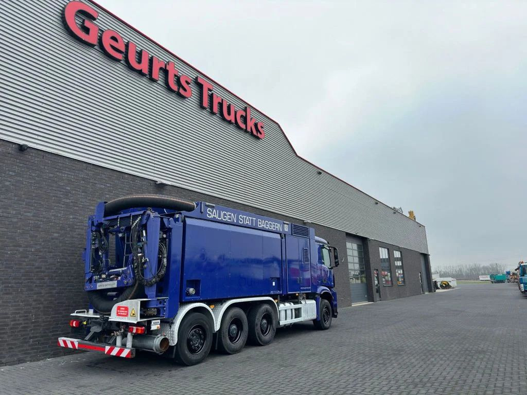 Mercedes-Benz Arocs 3251 8X4 RSP ESE 6 RD 8000 SAUGBAGGER/SUCT - Vacuum truck: picture 5 Mercedes-Benz Arocs 3251 8X4 RSP ESE 6 RD 8000 SAUGBAGGER/SUCT - Vacuum truck: picture 5