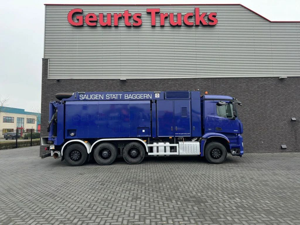 Mercedes-Benz Arocs 3251 8X4 RSP ESE 6 RD 8000 SAUGBAGGER/SUCT - Vacuum truck: picture 4 Mercedes-Benz Arocs 3251 8X4 RSP ESE 6 RD 8000 SAUGBAGGER/SUCT - Vacuum truck: picture 4