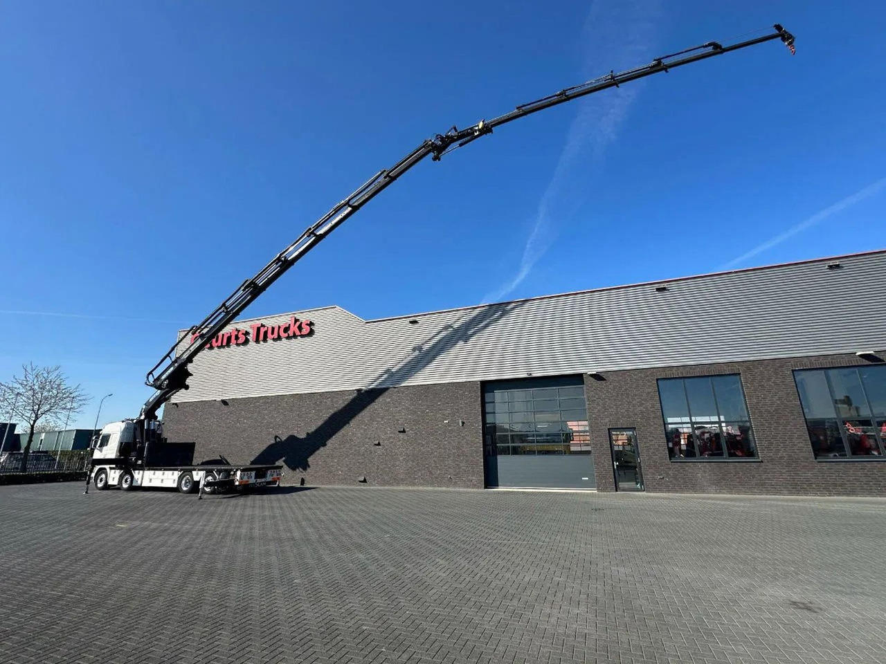 Scania G490 LB8X2*6HNB MET EFFER 955/8S +JIB 6S KRAAN / - Crane truck: picture 3 Scania G490 LB8X2*6HNB MET EFFER 955/8S +JIB 6S KRAAN / - Crane truck: picture 3