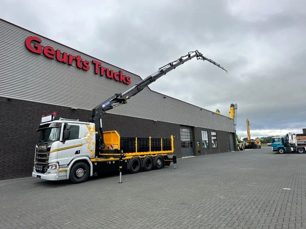Scania R530 V8 NGS 8X4 TRIDEM MET HYVA 2Z KIPPER + HMF - Crane truck, Tipper: picture 3 Scania R530 V8 NGS 8X4 TRIDEM MET HYVA 2Z KIPPER + HMF - Crane truck, Tipper: picture 3