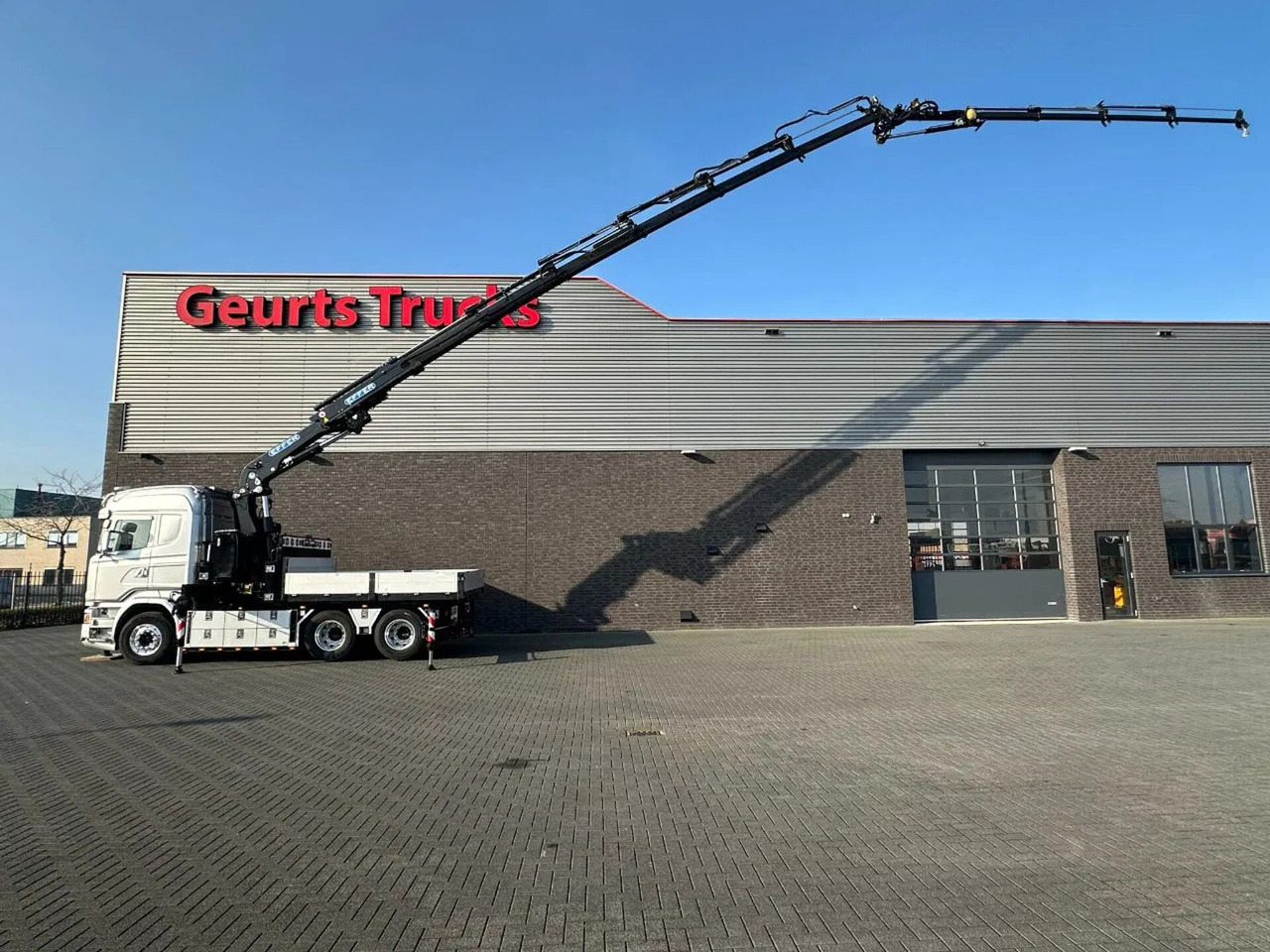 Scania R580 V8 6X4 TREKKER/TRACTOR/SZM MET EFFER 315/6S - Crane truck: picture 1 Scania R580 V8 6X4 TREKKER/TRACTOR/SZM MET EFFER 315/6S - Crane truck: picture 1