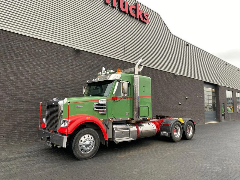 Freightliner CORONADA 6X4 EURO 6 TREKKER/TRACTOR/SATTELZUGMASCHINE/SHOWTRUCK - Tractor unit: picture 2 Freightliner CORONADA 6X4 EURO 6 TREKKER/TRACTOR/SATTELZUGMASCHINE/SHOWTRUCK - Tractor unit: picture 2