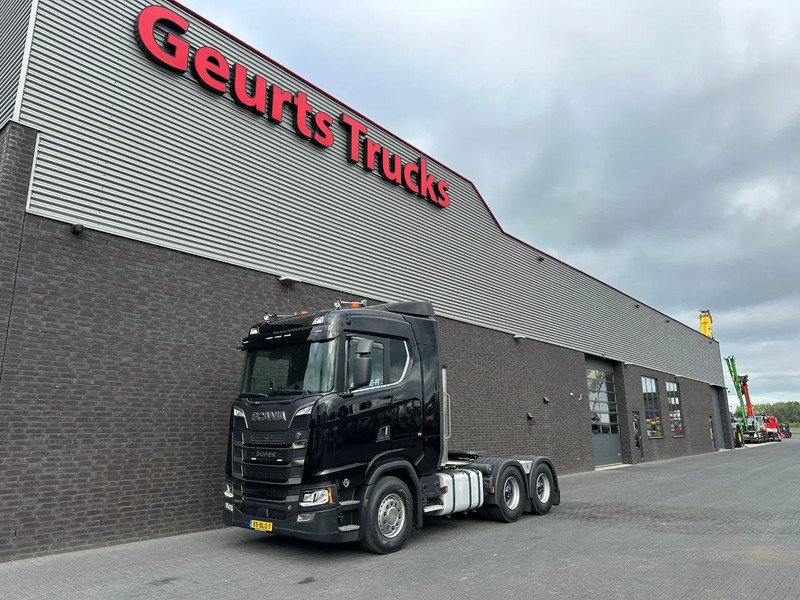 Scania S520 6X4 HEAVY DUTY TRACTOR/TREKKER/SZM - Tractor unit: picture 2 Scania S520 6X4 HEAVY DUTY TRACTOR/TREKKER/SZM - Tractor unit: picture 2
