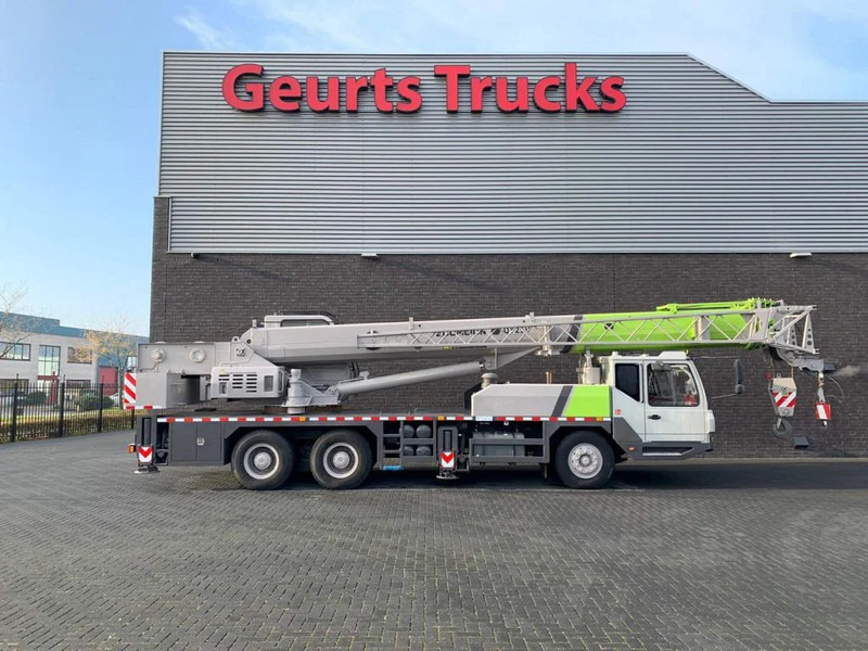 Zoomlion QY25V51.5 25 TONS CRANE/KRAN/GRUA/KRAAN - All terrain crane: picture 4 Zoomlion QY25V51.5 25 TONS CRANE/KRAN/GRUA/KRAAN - All terrain crane: picture 4