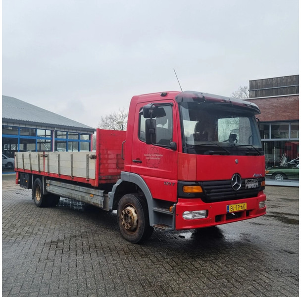 Box truck Mercedes-Benz Atego 1217. manuel gearbox.: picture 1