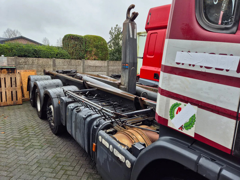 Scania P 420 8x2... manuel gearbox. - Cable system truck: picture 2 Scania P 420 8x2... manuel gearbox. - Cable system truck: picture 2