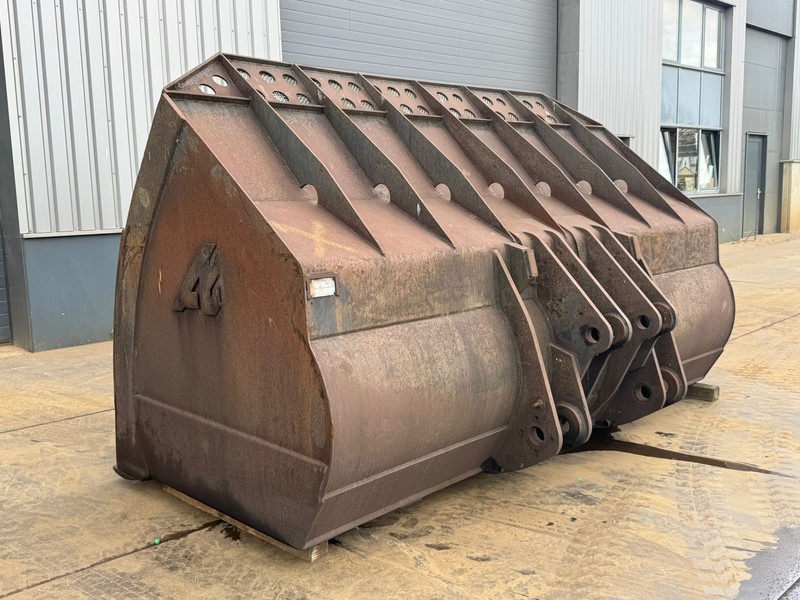 ARDEN CAT 980G - Bucket: picture 3 ARDEN CAT 980G - Bucket: picture 3