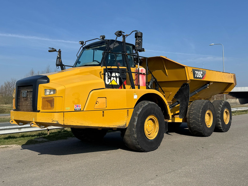Caterpillar 735C - Articulated dumper: picture 3 Caterpillar 735C - Articulated dumper: picture 3