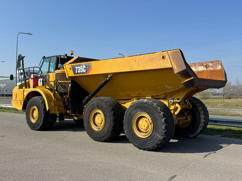 Caterpillar 735C - Articulated dumper: picture 2 Caterpillar 735C - Articulated dumper: picture 2
