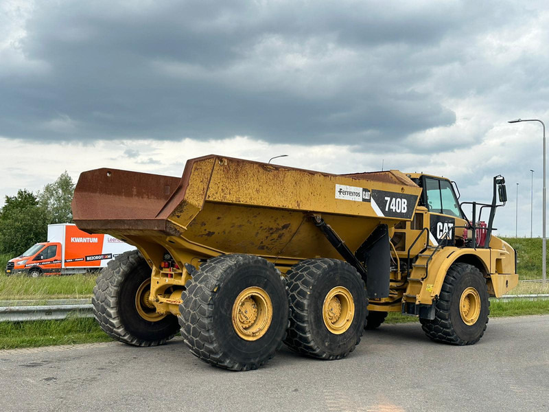 Articulated dumper Caterpillar 740B: picture 7