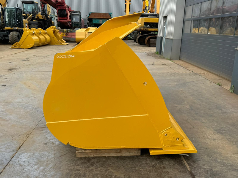 Caterpillar Loader Bucket PIN ON CAT 980, 6.0m3,134in - Bucket: picture 4 Caterpillar Loader Bucket PIN ON CAT 980, 6.0m3,134in - Bucket: picture 4