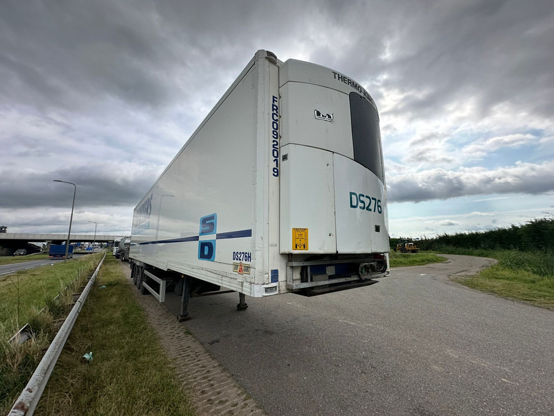 Gray and Adams Meat Hook Thermo King SLXE 400 - Refrigerator semi-trailer: picture 5 Gray and Adams Meat Hook Thermo King SLXE 400 - Refrigerator semi-trailer: picture 5