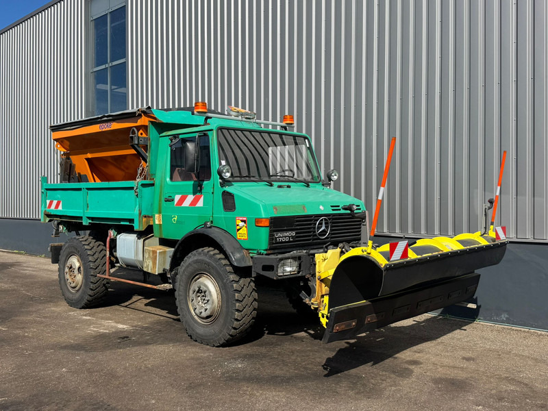MERCEDESBENZ Unimog U1700 - Road sweeper: picture 5 MERCEDESBENZ Unimog U1700 - Road sweeper: picture 5