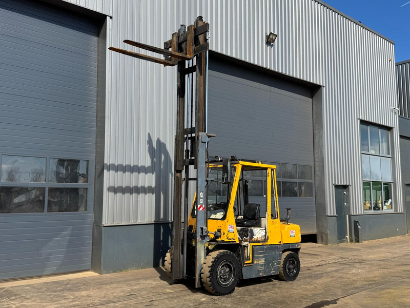 Nissan WGF03A45U - Forklift: picture 5 Nissan WGF03A45U - Forklift: picture 5