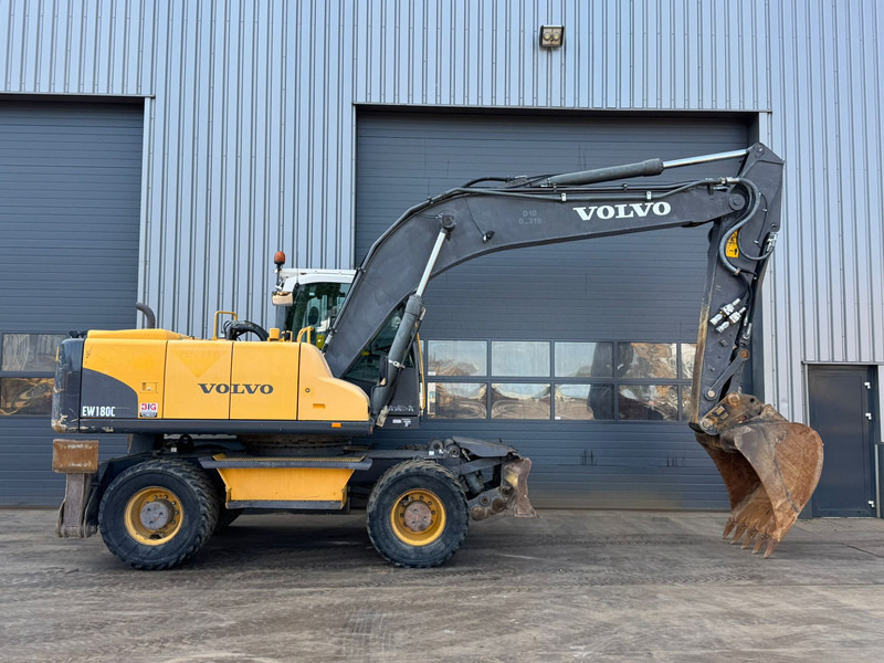 Volvo EW180C - Wheel excavator: picture 4 Volvo EW180C - Wheel excavator: picture 4