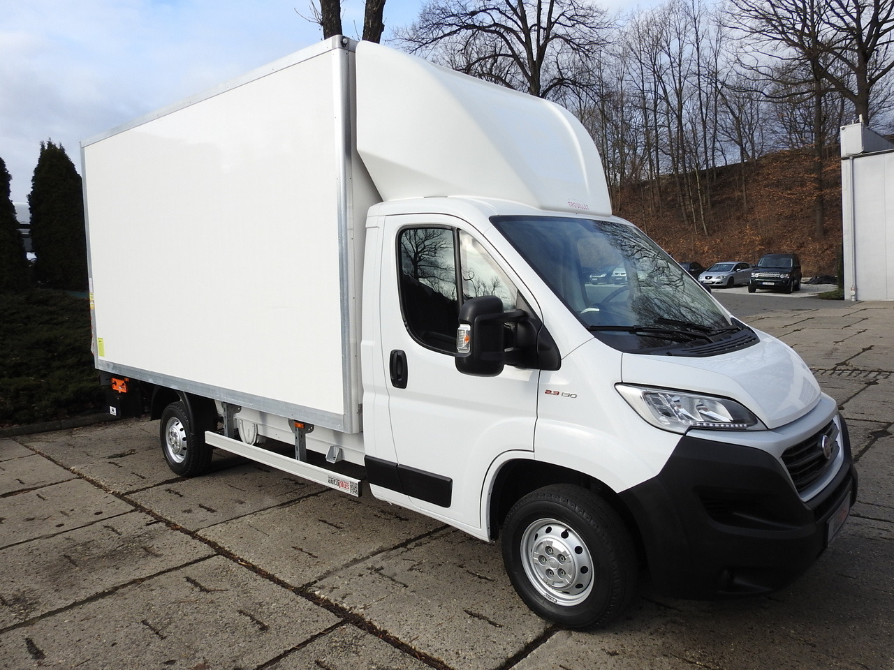 FIAT DUCATO BOX LIFT 8 PALLETS CRUISE CONTROL NAVIGATION AIR CONDITIONING LED LIGHTS 130HP - Box van: picture 4 FIAT DUCATO BOX LIFT 8 PALLETS CRUISE CONTROL NAVIGATION AIR CONDITIONING LED LIGHTS 130HP - Box van: picture 4