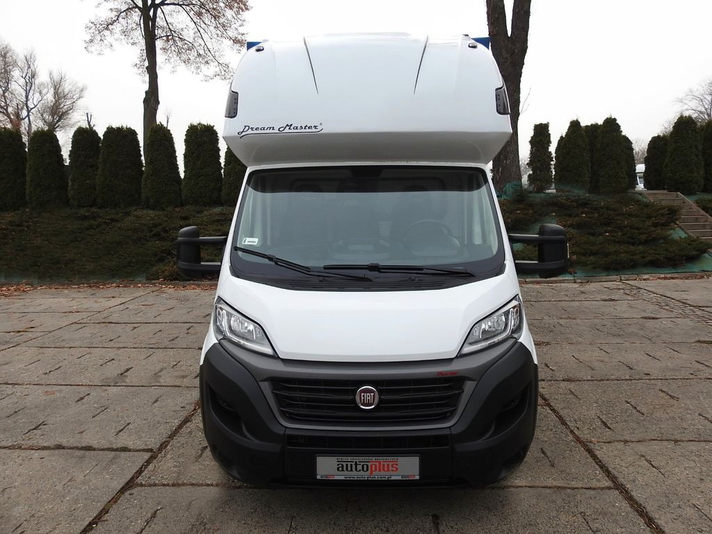 Fiat DUCATO PRITSCHE PLANE 10 PALETTEN WEBASTO A/C - Curtain side van: picture 5 Fiat DUCATO PRITSCHE PLANE 10 PALETTEN WEBASTO A/C - Curtain side van: picture 5