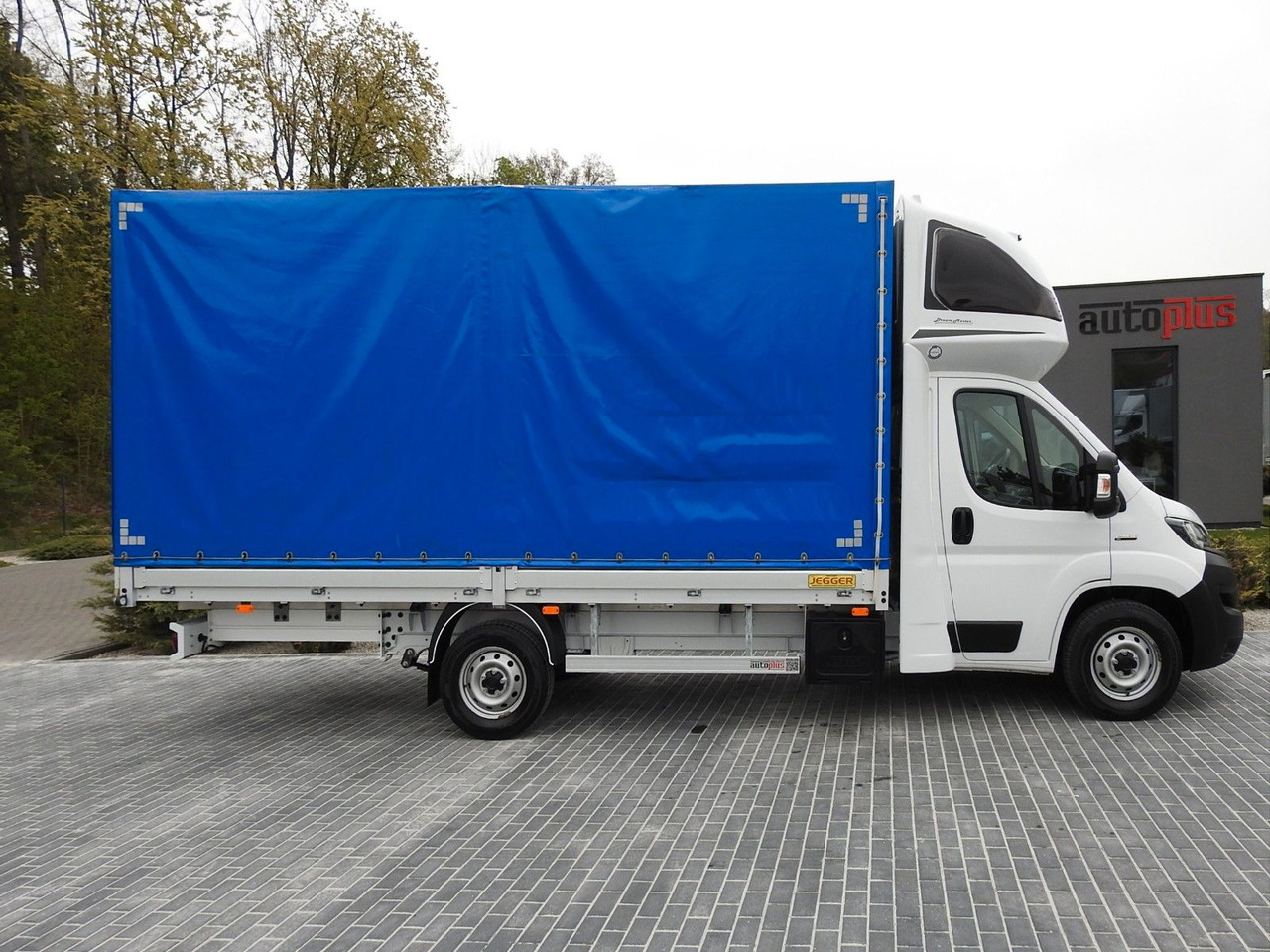 New Curtain side van Fiat DUCATO  PRITSCHE PLANE 10 PALETTEN WEBASTO A/C: picture 7