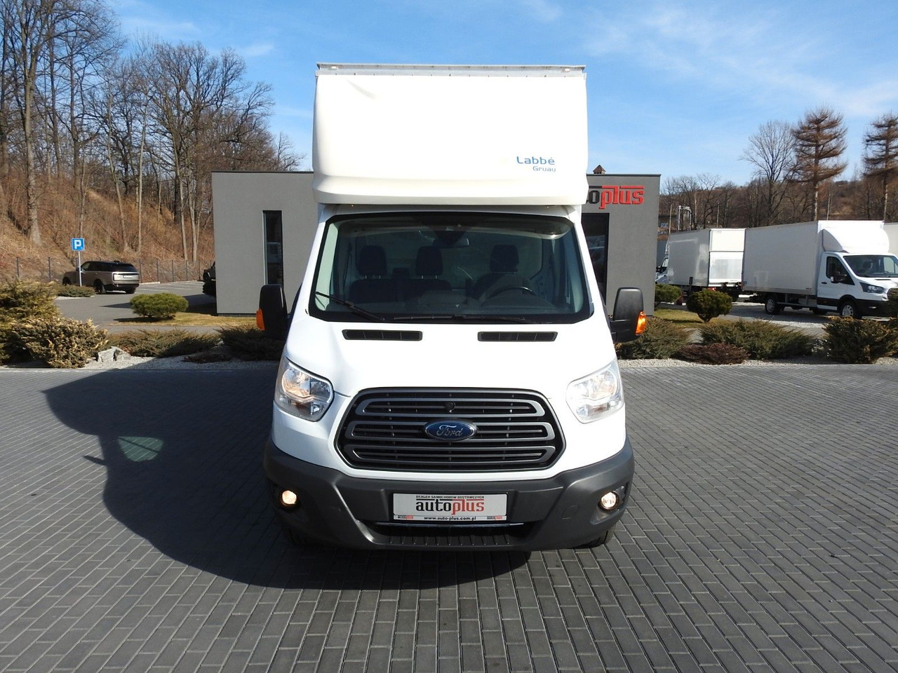 Ford TRANSIT KOFFER AUFZUG 8 PALETTEN TEMPOMAT LED - Box van: picture 5 Ford TRANSIT KOFFER AUFZUG 8 PALETTEN TEMPOMAT LED - Box van: picture 5