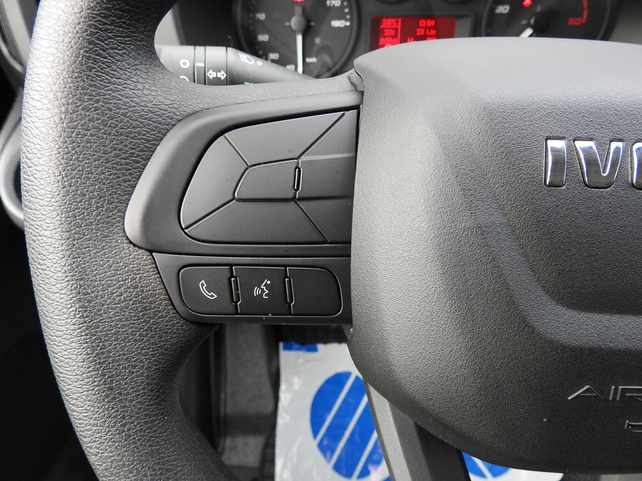 New Curtain side van IVECO DAILY 35S16 NEW TARPAULIN LIFT 8 PALLETS CRUISE CONTROL AIR CONDITIONING  160HP: picture 39