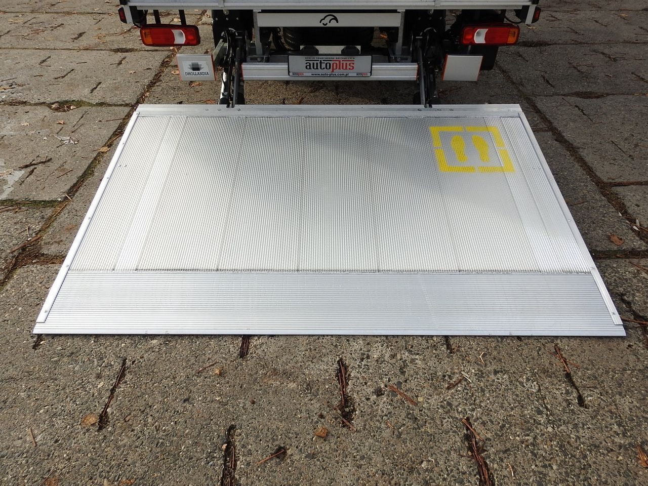 New Curtain side van IVECO DAILY 35S16 NEW TARPAULIN LIFT 8 PALLETS CRUISE CONTROL AIR CONDITIONING  160HP: picture 14