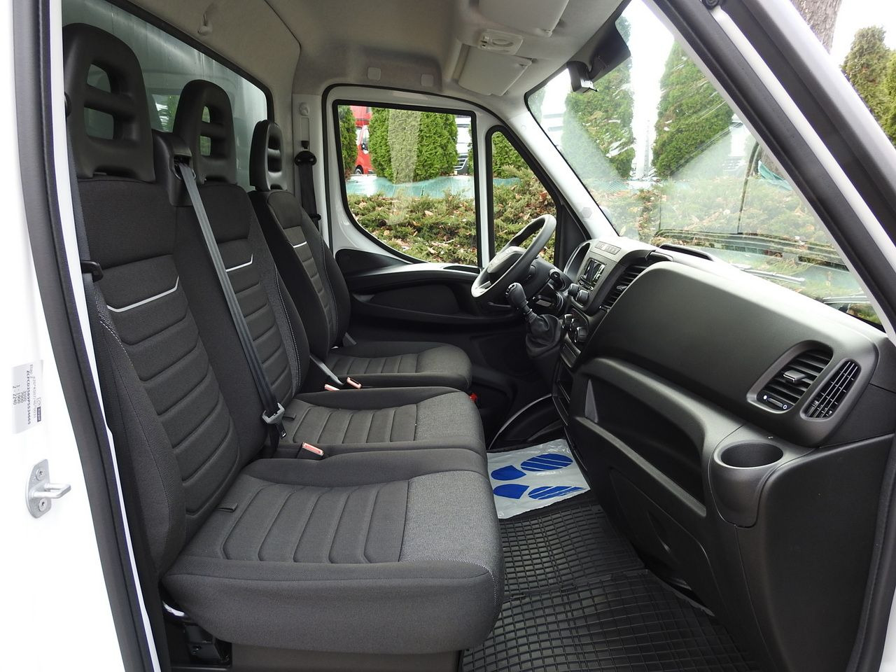 New Curtain side van IVECO DAILY 35S16 NEW TARPAULIN LIFT 8 PALLETS CRUISE CONTROL AIR CONDITIONING  160HP: picture 49