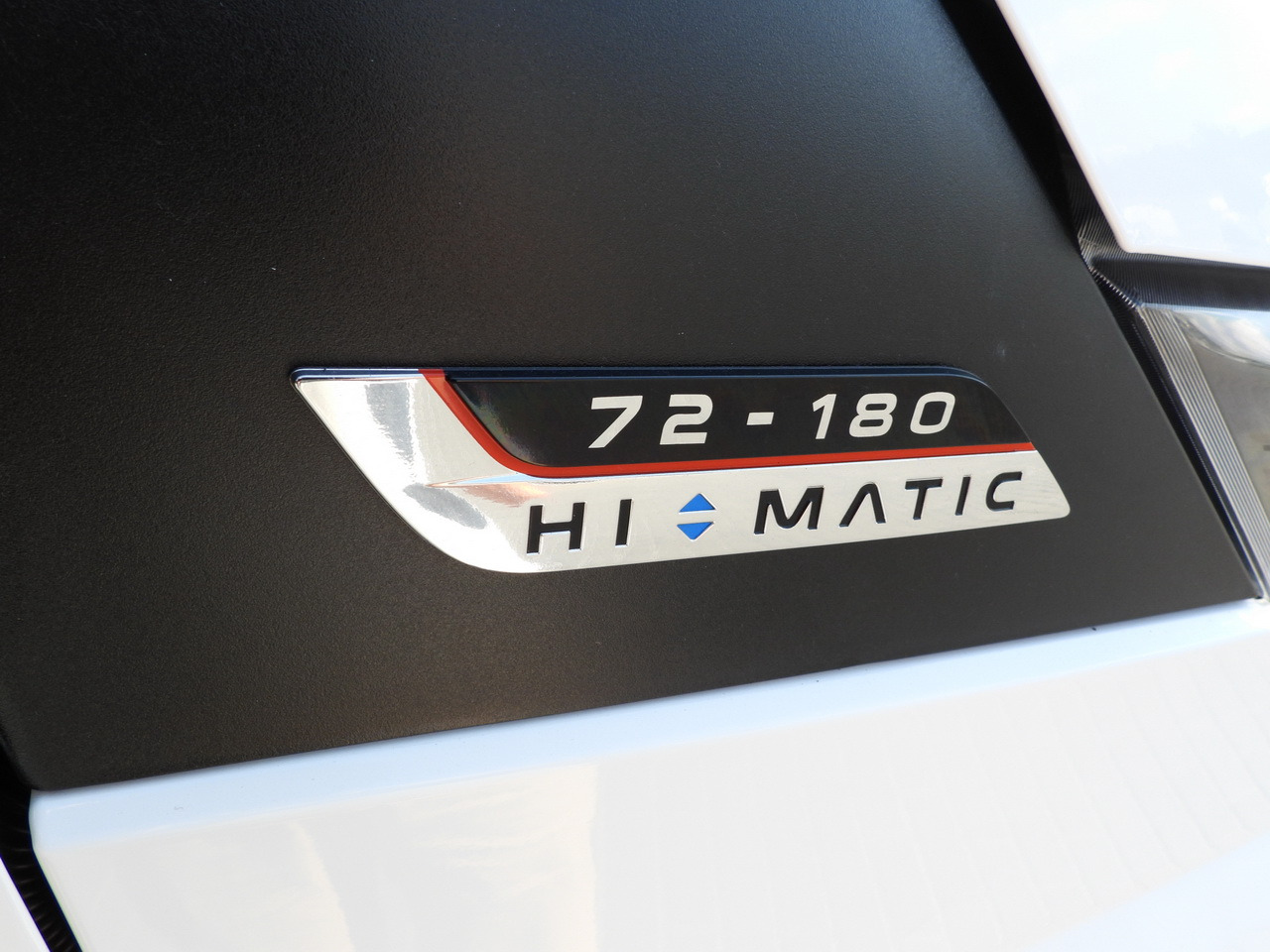 Box truck IVECO DAILY 72C18 LIFT 14 PALLETS CRUISE CONTROL PNEUMATICS AUTOMATIC TRANSMISSION HI-MATIC TWIN WHEELS AIR CONDITIONING 180HP: picture 27 Box truck IVECO DAILY 72C18 LIFT 14 PALLETS CRUISE CONTROL PNEUMATICS AUTOMATIC TRANSMISSION HI-MATIC TWIN WHEELS AIR CONDITIONING 180HP: picture 27