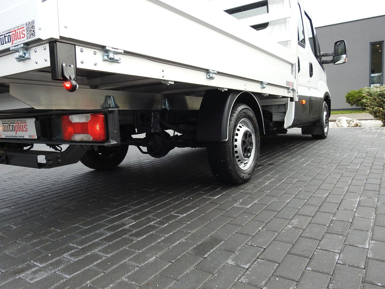 Flatbed van, Combi van Iveco DAILY 35S15 PRITSCHE DOPPELKABINE DOKA 7 SITZE: picture 17