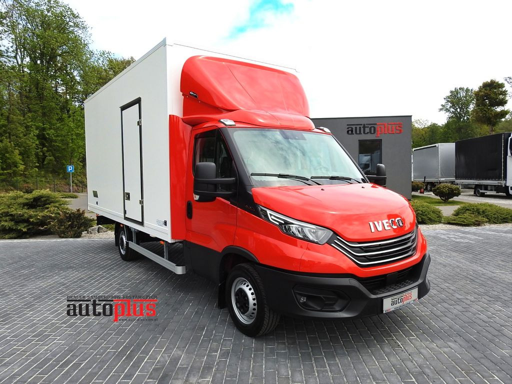 Iveco DAILY 35S18 NEUE KOFFER 10 PALETTEN TEMPOMAT - Box van: picture 1 Iveco DAILY 35S18 NEUE KOFFER 10 PALETTEN TEMPOMAT - Box van: picture 1