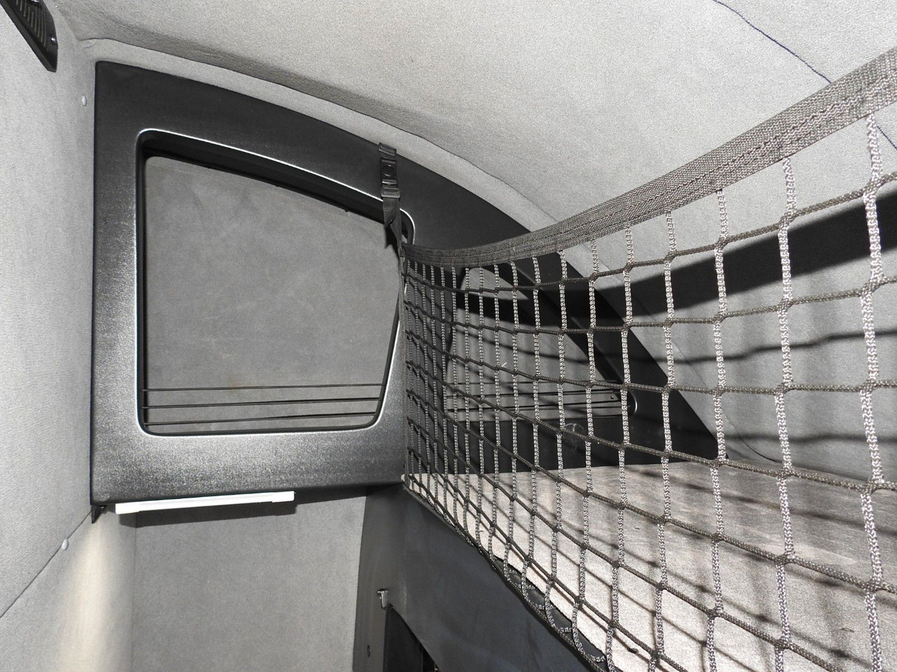 New Curtain side van, Combi van Iveco DAILY  35S18 PRITSCHE PLANE 10 PALETTEN WEBASTO: picture 29