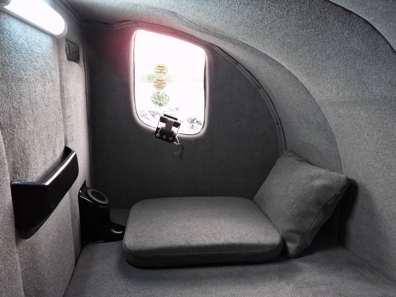 Curtain side van Iveco DAILY 35S18 PRITSCHE PLANE AUFZUG 8 PALETTEN: picture 30