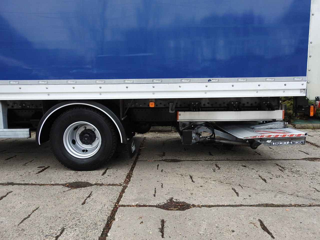 MAN TGL 12.220 BOX LIFT 18 PALLETS CRUISE CONTROLAIR CONDITIONING PNEUMATICS AUTOMATIC TWIN WHEELS  220HP on lease MAN TGL 12.220 BOX LIFT 18 PALLETS CRUISE CONTROLAIR CONDITIONING PNEUMATICS AUTOMATIC TWIN WHEELS  220HP: picture 24